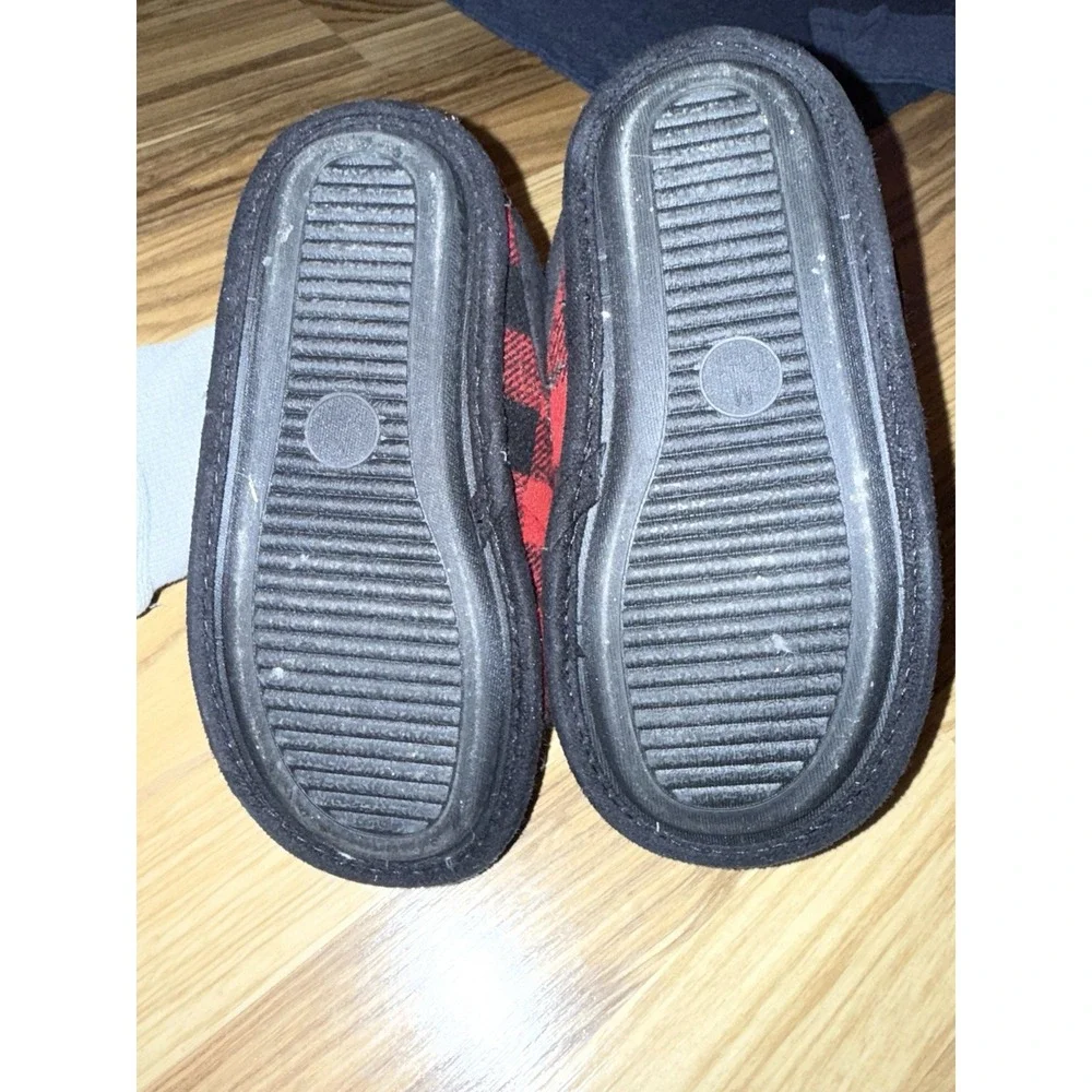 Christmas Boys Sz 8 Small Lot Red Black Plaid Pajama Slippers 13-1 Basketball‎ T
